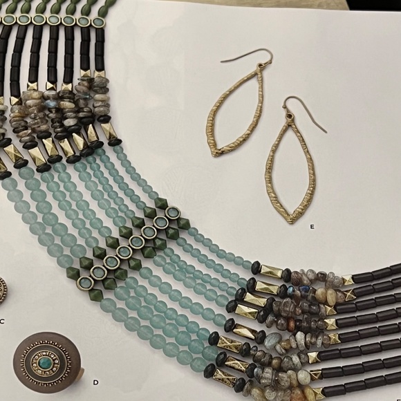 Lia Sophia Goddess Necklace - Picture 2 of 10